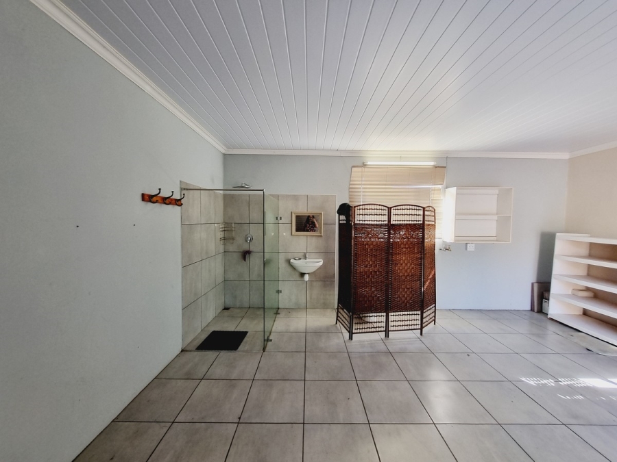 3 Bedroom Property for Sale in Stilbaai Wes Western Cape